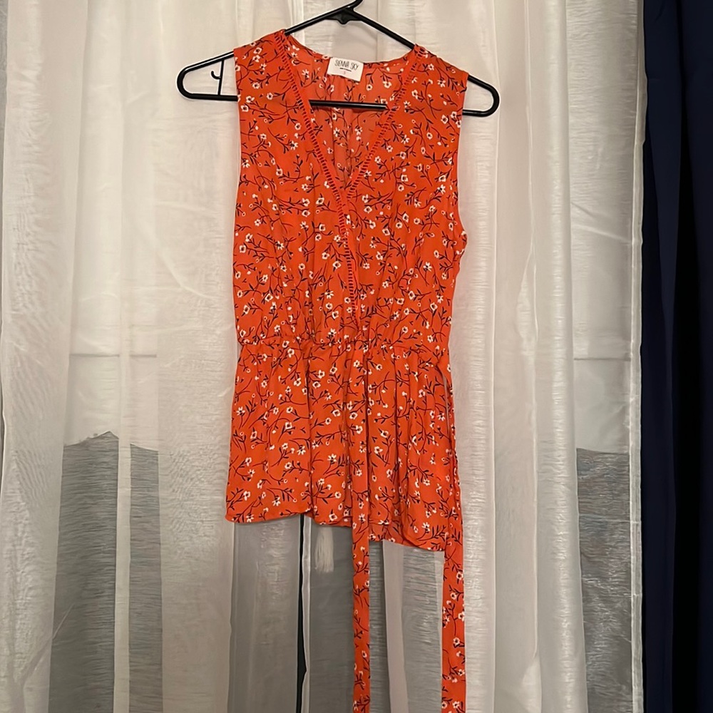 Tank top; Women’s; size small